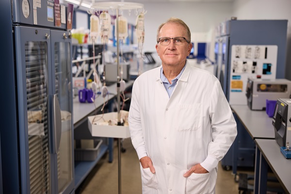 Vitalant Foundation Launches Legacy Fund to Honor Dr. Michael P. Busch thumbnail